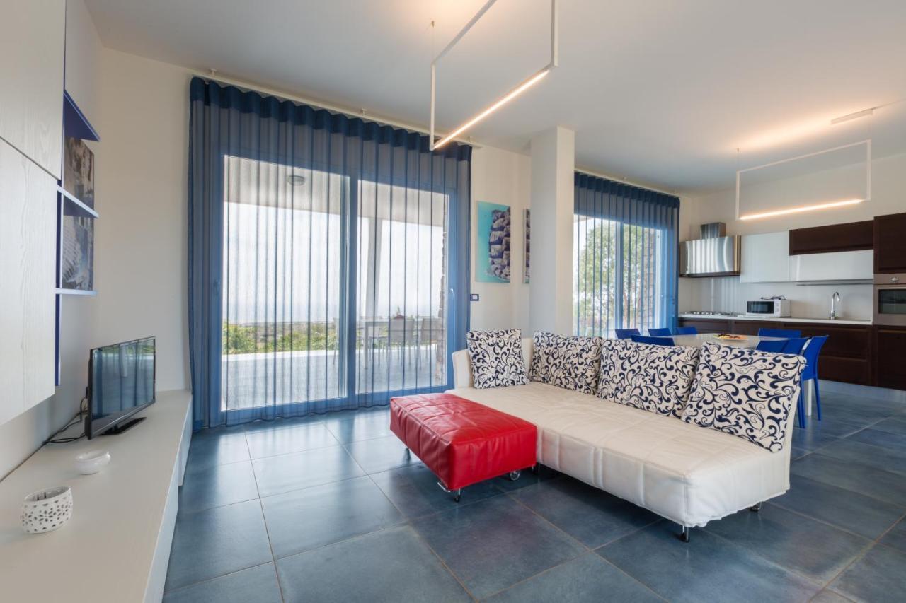 Fani Luxury Villas Torre Pali Exterior foto